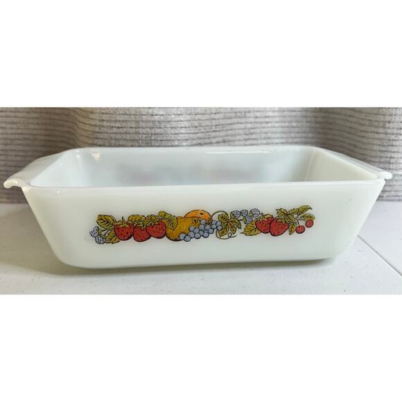 VTG Anchor Hocking Fire King Nature's Bounty Loaf Pan #441 Fruit Milk Glass 1QT - Picture 1 of 4